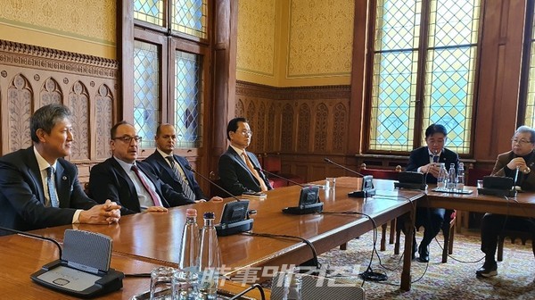 한·헝가리 친선협회, 헝가리 국회 방문
