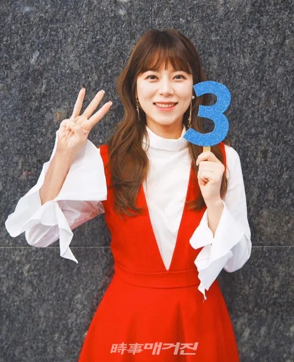 '제주댁' 양지은 투표 독려 인증샷 (사진제공_TV조선 ‘미스트롯2’/양지은갤러리)