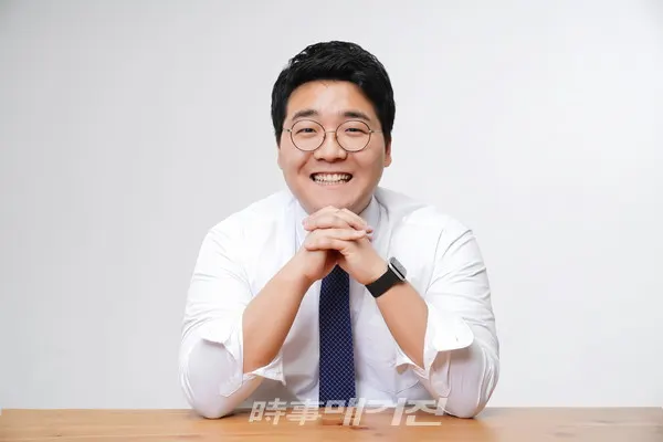‘주민 곁에 시의원, 힘이 되는 이동현을’ 캐치프레이즈로 내세우는 이동현 시의원(사진_서울시의회)