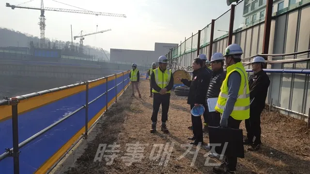 황진용 의창구청장, 용동 중앙역세권 개발 현장점검 (사진제공:창원시청)