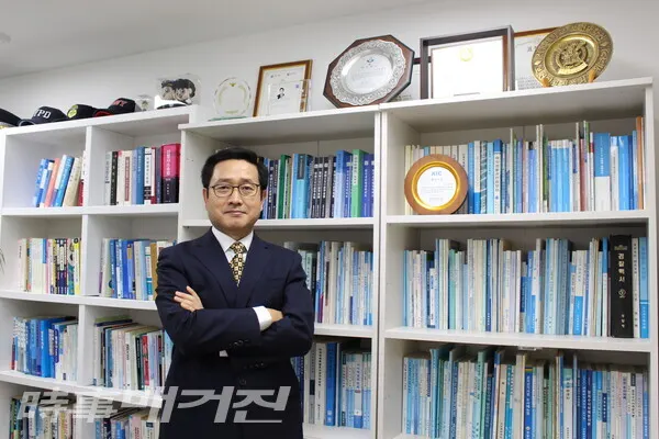 세종사이버대학교 경찰학과 김재운 교수(학과장)