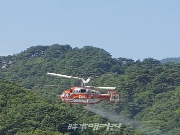 헬기이용 항공방제 모습 (사진- 제주특별자치도)