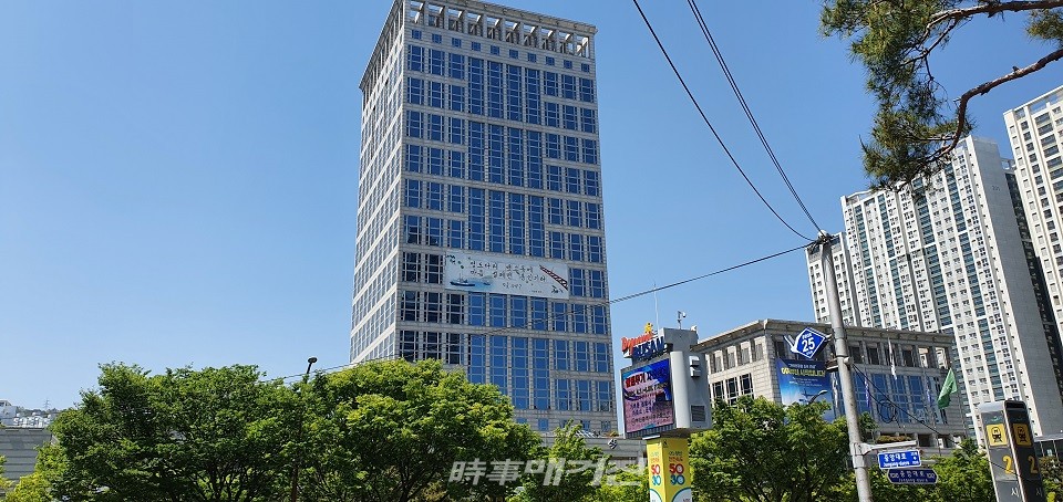 부산시청사 전경.(사진_한창기 기자)