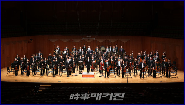 전통교향악연주(사진_소리전당)