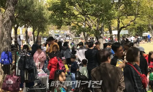 지난 4월 6일 개장한 여수 벼룩시장 전경(사진_여수시청)
