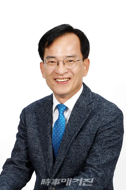 김삼호 광산구청장은  1일 지역사회 코로나19 상황이 엄중해짐에 따라 예정됐던 기자회견을 취소하고, ‘취임 2주년 시민께 드리는 글’을 배포하며 민선7기 상반기를 정리하고, 하반기 광산구정 구상에 대해 밝혔다. 사진은 광주광역시 광산구 김삼호 구청장이다.(사진_광주광역시 광산구청)