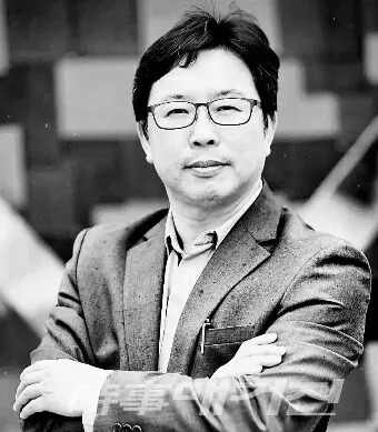 조용우 칼럼니스트, 전 동의대 철학과 외래교수