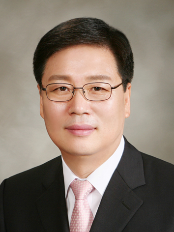 시사매거진 논설위원 공도현