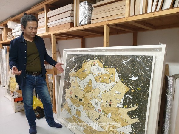 김품창 작가는 "제주는 사람의 감성을 풍부하게 만든다 같이 어울려사는 곳 사람냄새나는 곳"이라고 말한다.