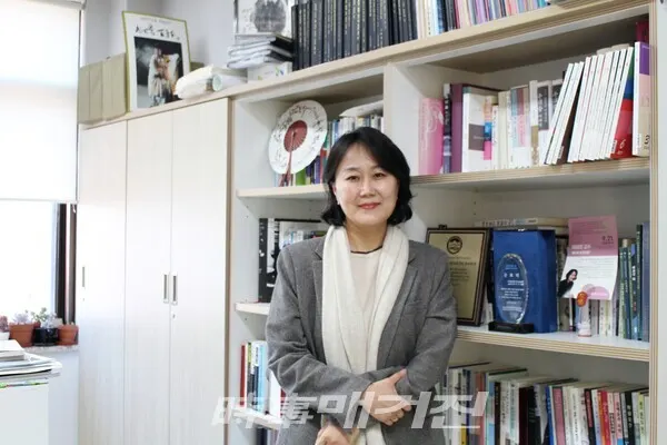 삼육대학교 스미스교양대학, 통합예술학과 - 이미희 교수, 리틀엔젤스, 선화예고 졸숙명여대 및 동대학원 무용학과 졸  한양대 무용학 박사