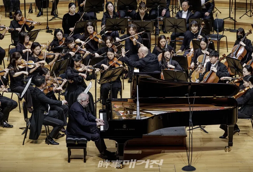 얍 판 츠베덴과 이매뉴얼 액스(사진_서울시향)