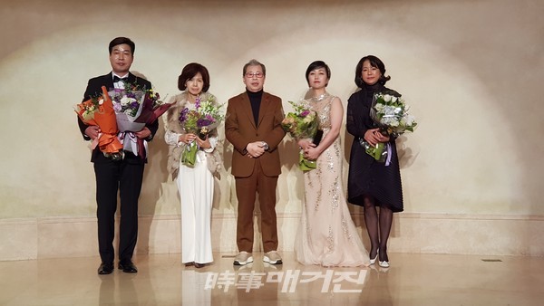 2019 희망한국국민대상의 수상자로 김채호 뷰티르샤 대표, 김혜진 아미치 0.3 대표, 박애란 WBEA 협회장, 임경부 IBCEA 협회장이 선정됐다.