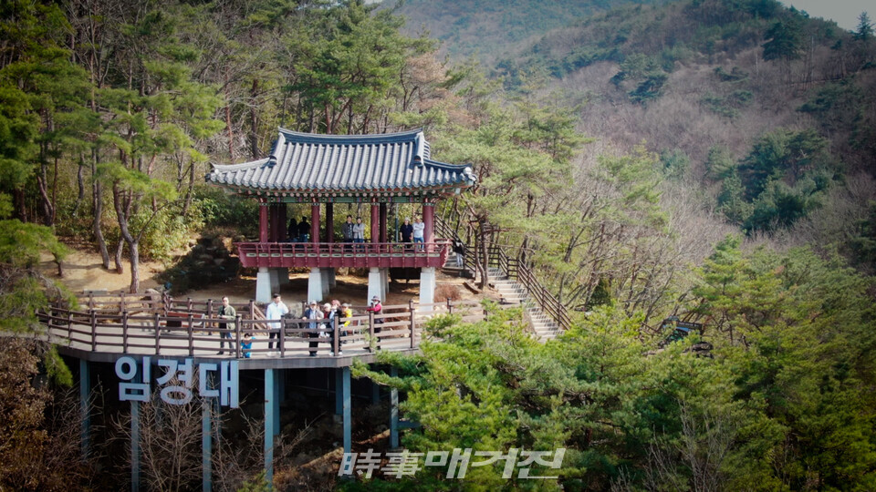 양산 원동 임경대.(사진_문학박사 潤道 강윤관)