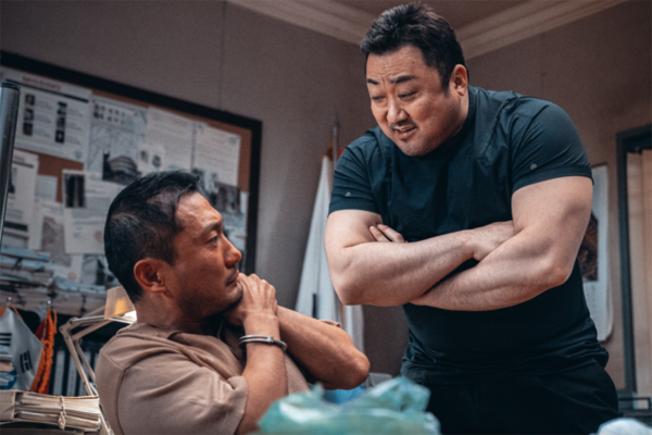 영화 범죄도시2 한장면