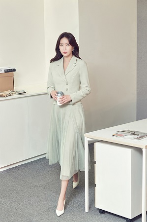 22SS 베스띠벨리 임수향 [사진제공: ㈜신원]