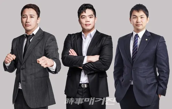 왼쪽부터 WFSO 정문홍 회장, ROAD FC 김대환 대표, ROAD FC 최영기 변호사